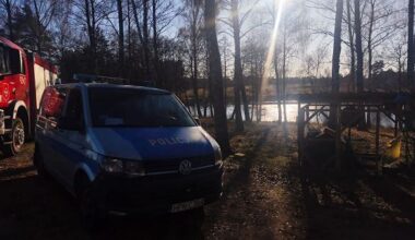 Jego psy 'często uciekały'. Myśliwy zastrzelił je i wyrzucił do jeziora