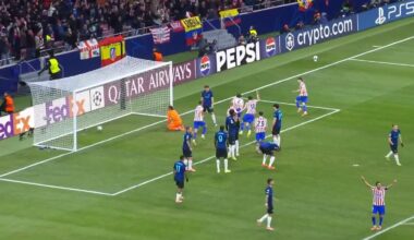 Zieliński z golem w hicie Ligi Mistrzów! Wtedy przyszła 93. minuta Piłka nożna