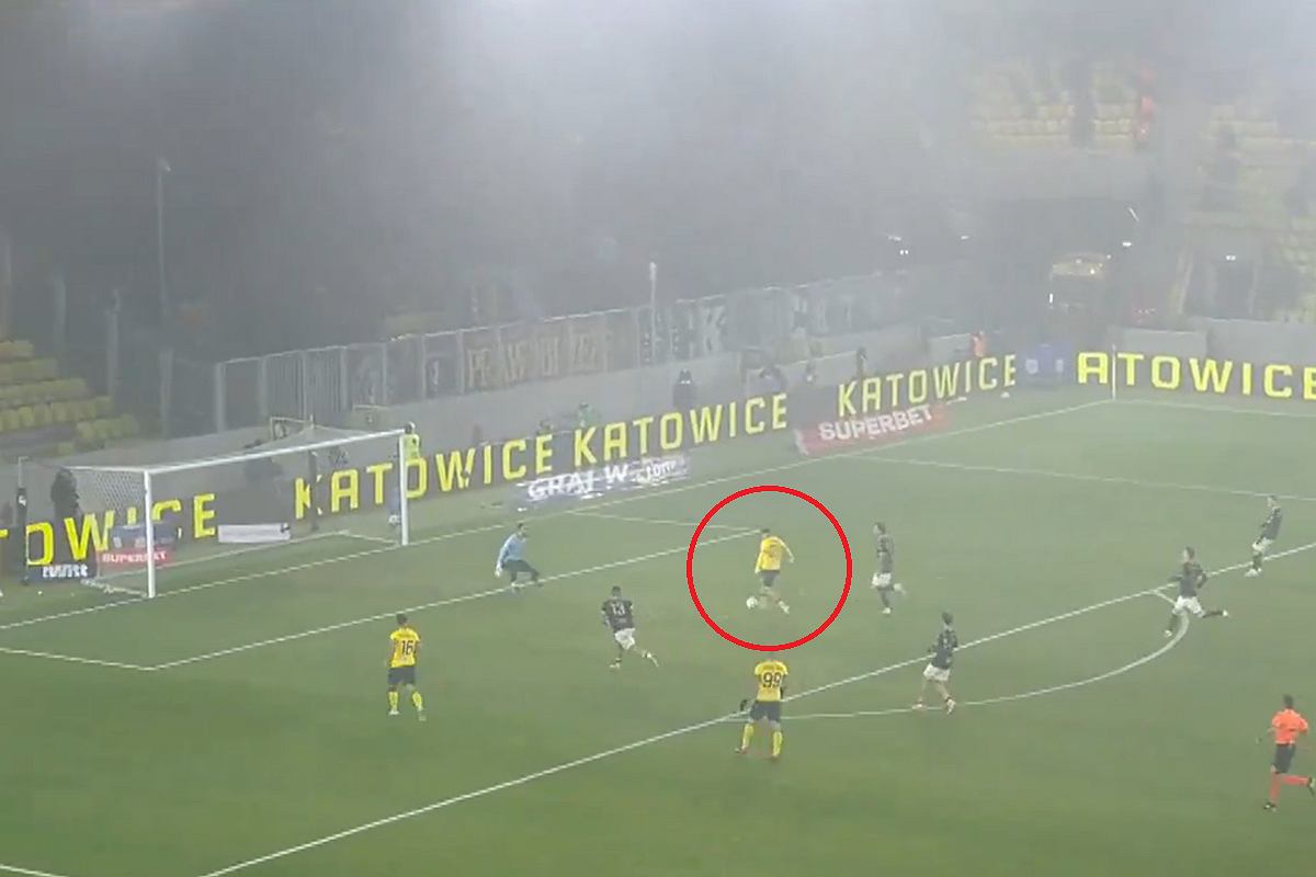 Pogoń Szczecin zawiodła na całej linii. Wynik mówi wszystko Piłka nożna