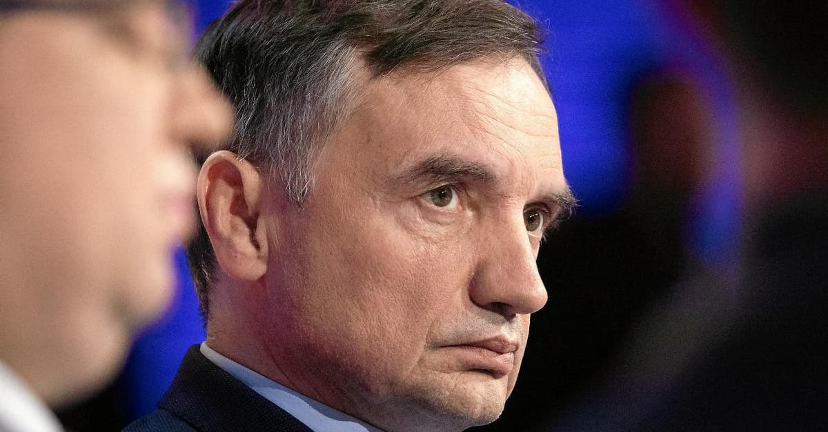 Ziobro grozi sędziom: Wylecicie z zawodu. Nie będziecie już prawnikami, bo zdradziliście Polskę - OKO.press