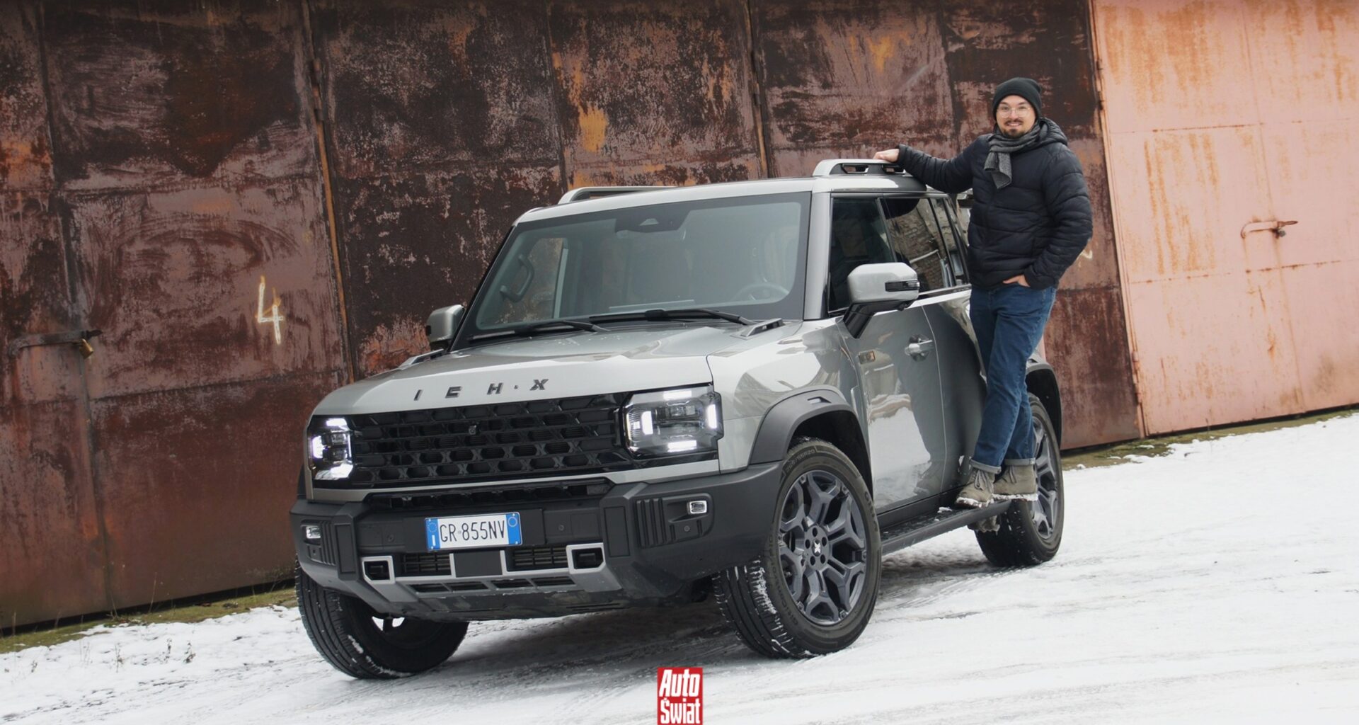 ICH-X K3 ma napęd 4x4, LPG i kosztuje tyle, co nic. Tym SUV-em oszukasz system