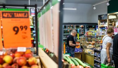 Eurocash likwiduje setki sklepów w Polsce. Klienci tracą ulubione miejsca