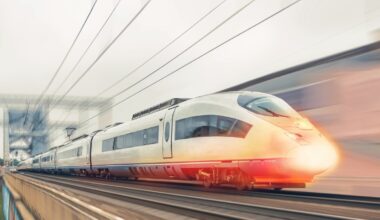 Superszybkie pociągi w Polsce coraz bliżej. Wystartowały kluczowe przetargi