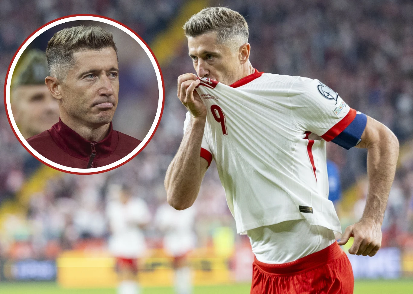 Piłkarz w białoczerwonym stroju całuje herb na koszulce podczas meczu, na ramieniu ma opaskę kapitana, w tle rozmyta publiczność oraz piłkarskie boisko, po lewej stronie widoczne duże powiększenie jego portretu wyrażające skupienie.