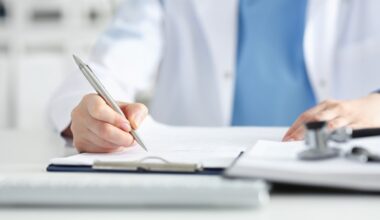 ​Nowy sondaż RMF FM: Polacy krytycznie o zmianach w służbie zdrowia