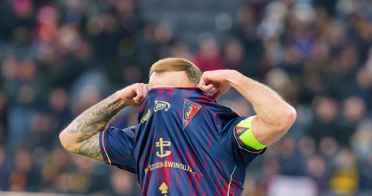 Matty Cash strzelił gola Arsenalowi