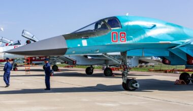 Rosjanie katapultowani w hangarze. Uderzyli w dach i zginęli