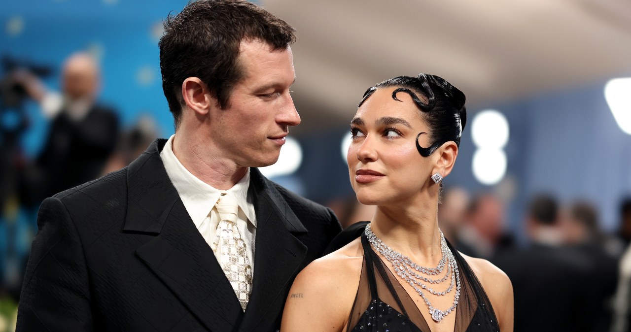 Dua Lipa i Callum Turner: historia jak z komedii romantycznej