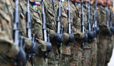 Podwyżki dla żołnierzy i pracowników MON. Tak wzrosną wynagrodzenia w 2026 roku