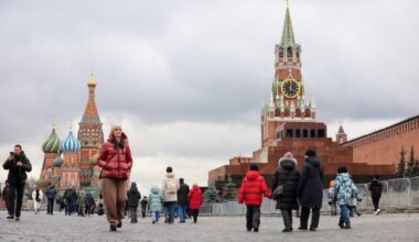 Większość Rosjan oczekuje końca wojny w Ukrainie w 2026 roku. Rośnie poparcie dla rozmów pokojowych