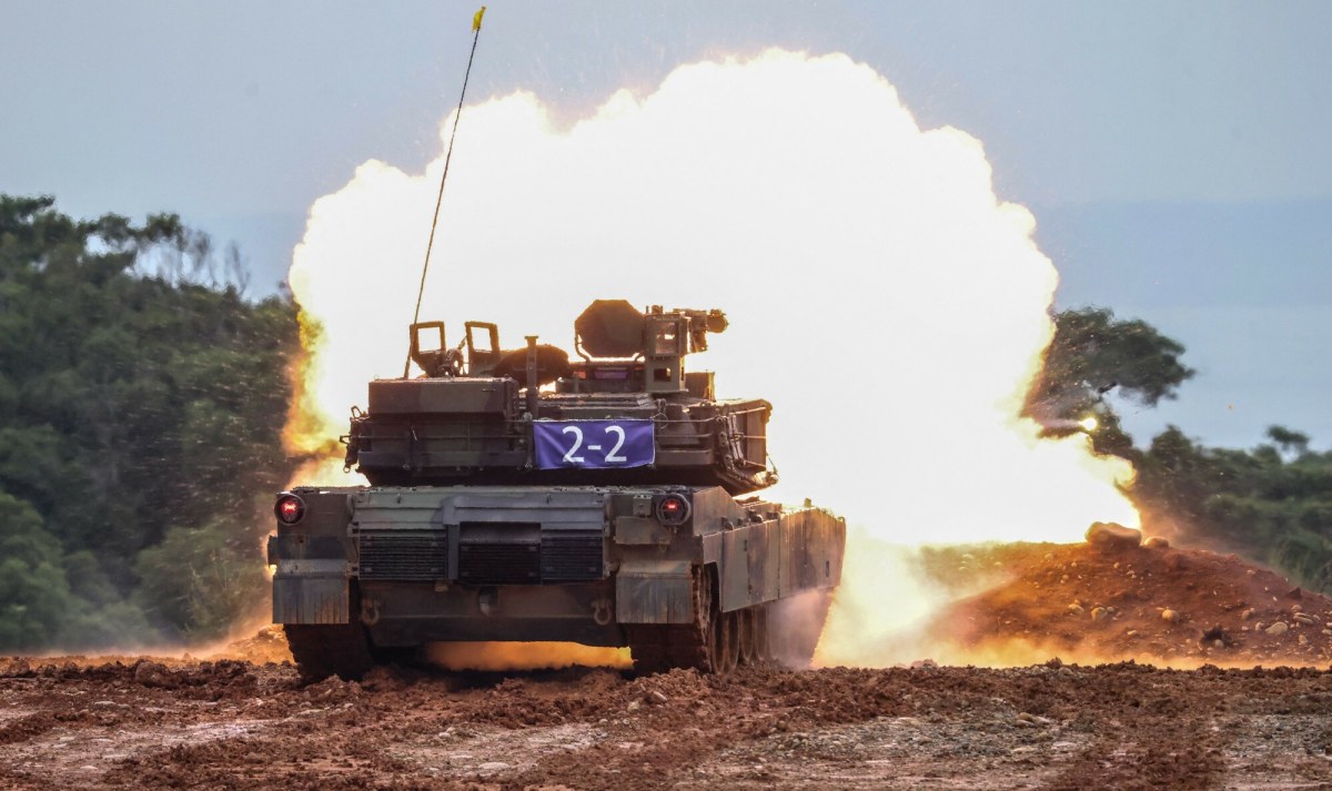 Ogromne sankcje na zbrojeniówkę USA. Chiny reagują na pakiet Trumpa