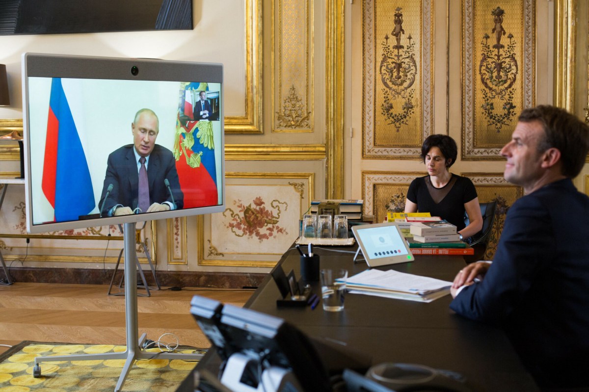 Macron nie planuje dzwonić do Putina - oficjalne stanowisko Francji