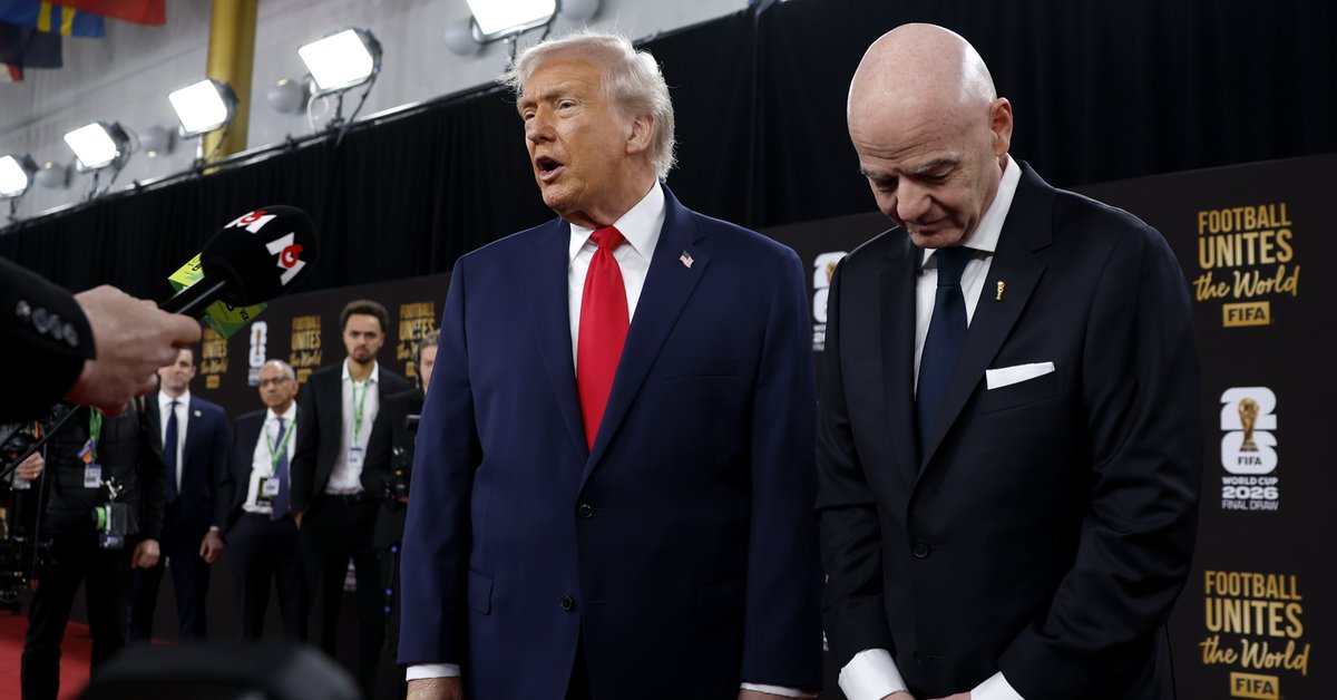 Gianni Infantino, Donald Trump, prezydent Meksyku Claudia Sheinbaum i premier Kanady Mark Carney