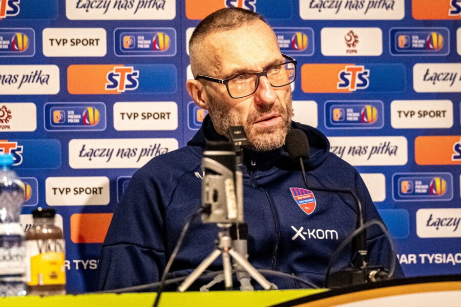 Marek Papszun na konferencji prasowej