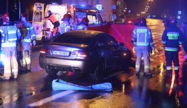 Tragedia na ul. Alojzego Śliwy w Olsztynie. Mężczyzna wbiegł przed jadące samochody [ZDJĘCIA, WIDEO]