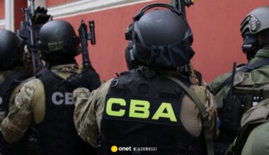 CBA zatrzymało inspektorów nadzoru budowlanego w Warszawie. Chodzi o łapówki