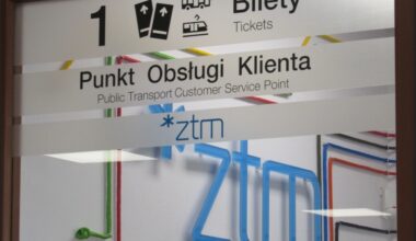 Zamkną jeden z Punktów Obsługi Klienta ZTM. Gdzie odebrać imienne karty PEKA?
