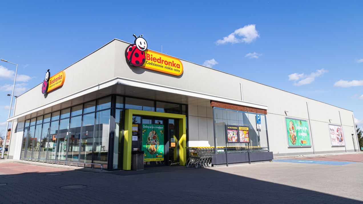 Od jutra w Biedronce „1+1 gratis” dla wszystkich. Klienci obłowią się przed świętami :: RMF FM