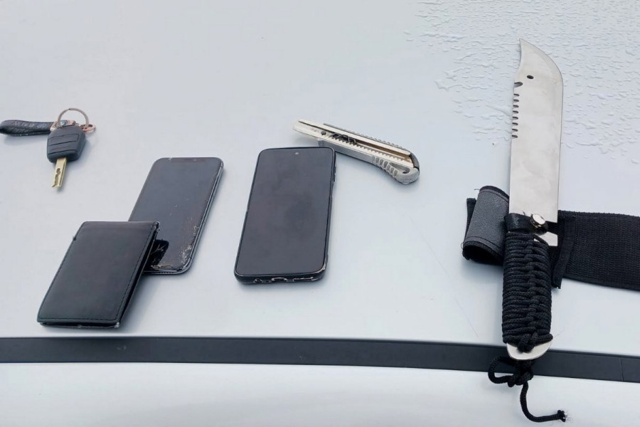 Takim sprzętem dysponowali zatrzymani pseudokibice Fot. KMP Włocławek