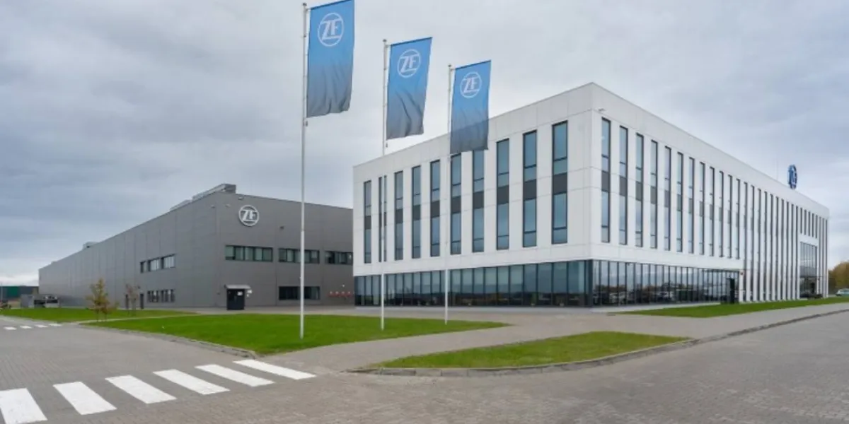 Niemiecki koncern zwolni setki pracowników zakładu w Częstochowie. Szef ″Solidarności″: Czarno to widzę