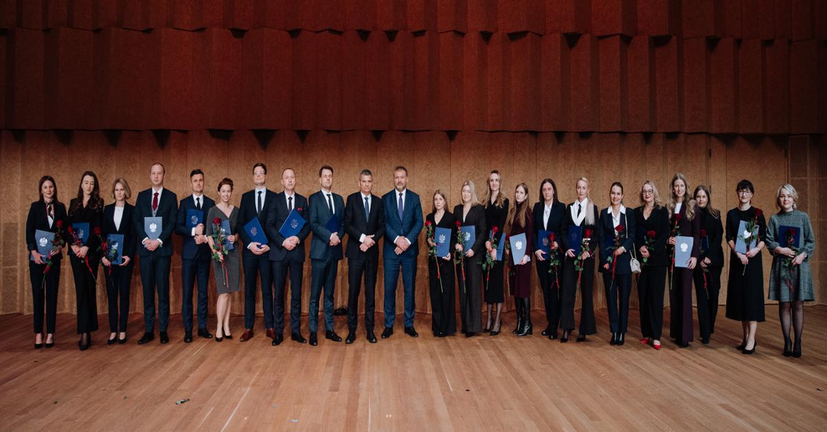 Wręczenie nominacji asesorskich i prokuratorskich, uhonorowanie asystentów prokuratora, urzędników i innych pracowników prokuratury oraz przypomnienie sylwetki prokuratora Aleksandra Herzoga - Prokuratura Krajowa