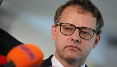 Skandaliczne uchylenie ENA dla Romanowskiego. Sąd wierzy Orbánowi, a rząd Tuska to kryptodyktatura