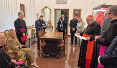 Premier Włoch inauguruje Muzeum św. Jana Pawła II w Kolegium Polskim w Rzymie