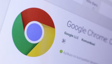 Te dwa rozszerzenia do Chrome kradną hasła, dane kart i wiele więcej