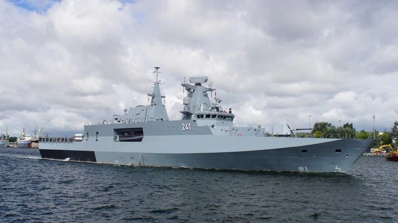 Korweta patrolowa ORP Ślązak (241).