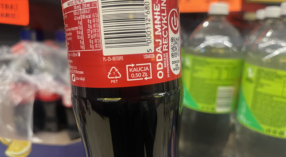 Biedronka wyjaśniła zasady kaucji. To się zmienia dla klientów