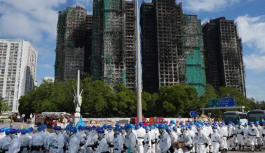 Są podejrzani po tragicznym pożarze w Hongkongu. Liczba ofiar przeraża