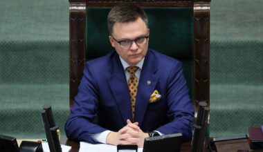 Szymon Hołownia nie został wybrany na ważne stanowisko. Teraz reaguje. "Ten wybór jest zaskoczeniem dla wszystkich"