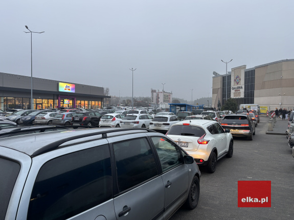 Przedświąteczne szaleństwo w niedzielę handlową