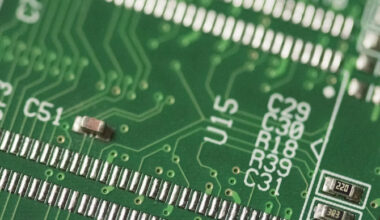 Pamięć RAM DDR5 za droga? Stwórz taniej swoją własną! Ciekawe rozwiązanie, które wymaga trochę czasu i umiejętności lutowania [1]