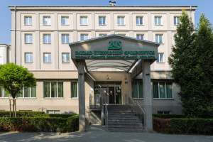 ZUS obetnie lub wstrzyma emeryturę. 1 grudnia wchodzą nowe zasady wypłaty świadczeń