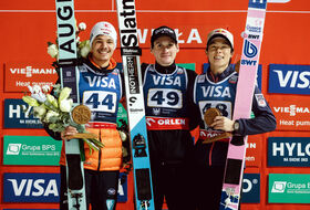 06.12.2025 - Podium PŚ w Wiśle