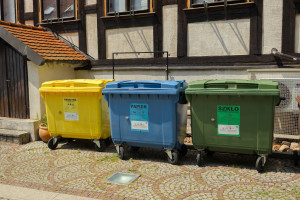 Rodzice mogą uniknąć płacenia za dzieci. Deklarację śmieciową można zmienić