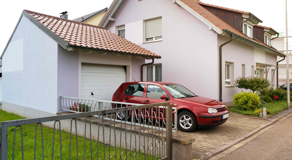 Od 1 stycznia zapłacimy więcej. Rośnie podatek od garaży i miejsc garażowych