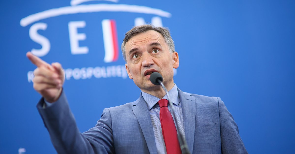 Zbigniew Ziobro stracił paszporty. Jego obrońca ujawnia plan