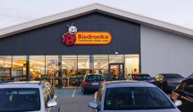 W Biedronce masło tanie jak 10 lat temu. Limit dzienny: 3 sztuki :: RMF FM