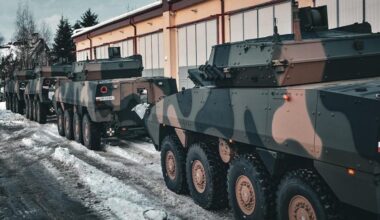 Przełom dla Rosomaków? Jutro kluczowa decyzja w PGZ - Defence24