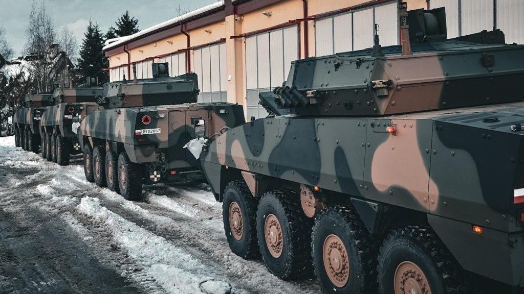 Przełom dla Rosomaków? Jutro kluczowa decyzja w PGZ - Defence24