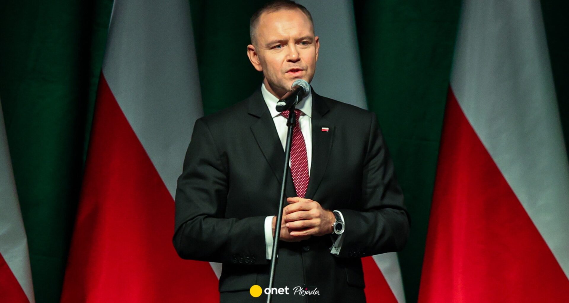 Karol Nawrocki na wizji został upomniany przez żonę. To powiedziała do słuchawki