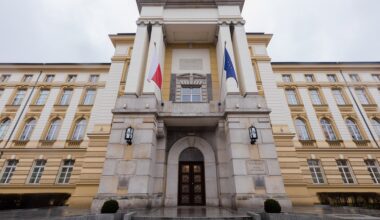 Premier powołał nowy departament „od służb”