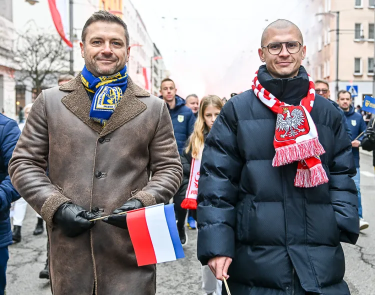 Wojciech Pertkiewicz (z lewej) i Dawid Szwarga postanowili o kontynuowaniu współpracy w Arce Gdynia. 