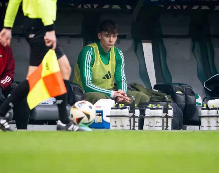 Michał Głogowski w sezonie 2025/26 rozegrał 70 minut w 4 meczach. By jego punkty trafiły na konto Lechii Gdańsk musi w ekstraklasie zaliczyć co najmniej 5 występów i 270 minut. 