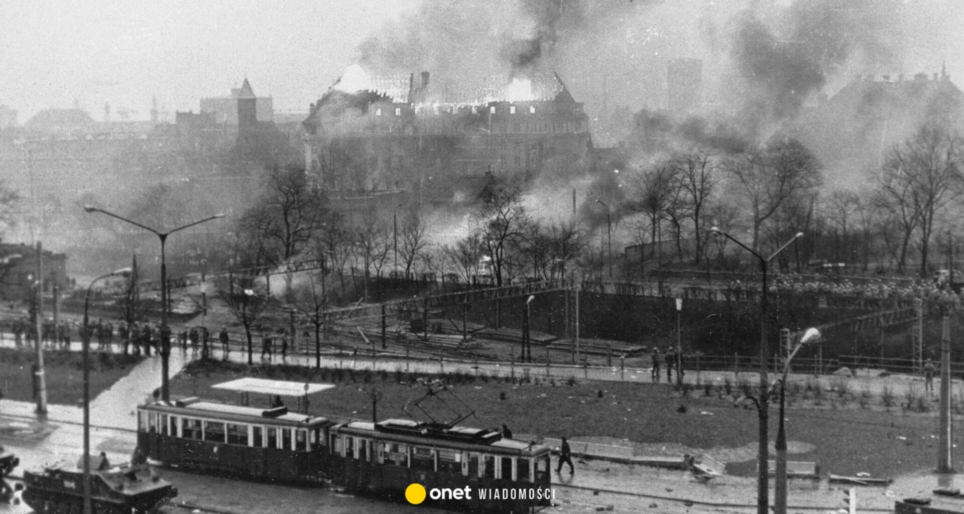 W PRL-u spalili słynny gmach w Gdańsku. To była "zemsta za mięso"