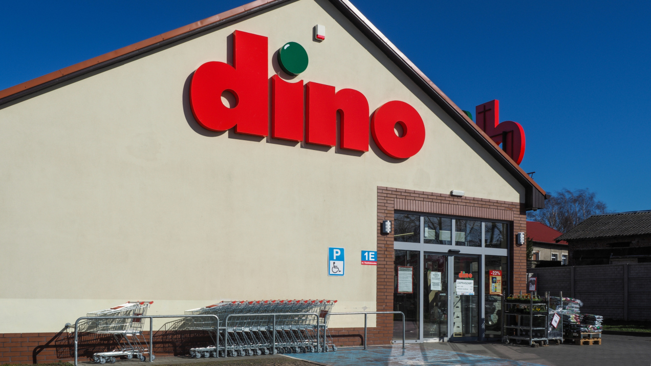 Od dzisiaj w Dino po 1 zł. Wcześniej było 4,99 zł :: RMF FM