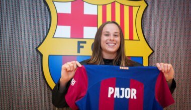 Taki przelew co miesiąc od Barcelony dostaje Pajor