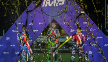 Żużel. Psikus Włókniarza w Gorzowie, wielki Brady Kurtz i mistrzostwo Patryka Dudka. Tak wyglądał sierpień